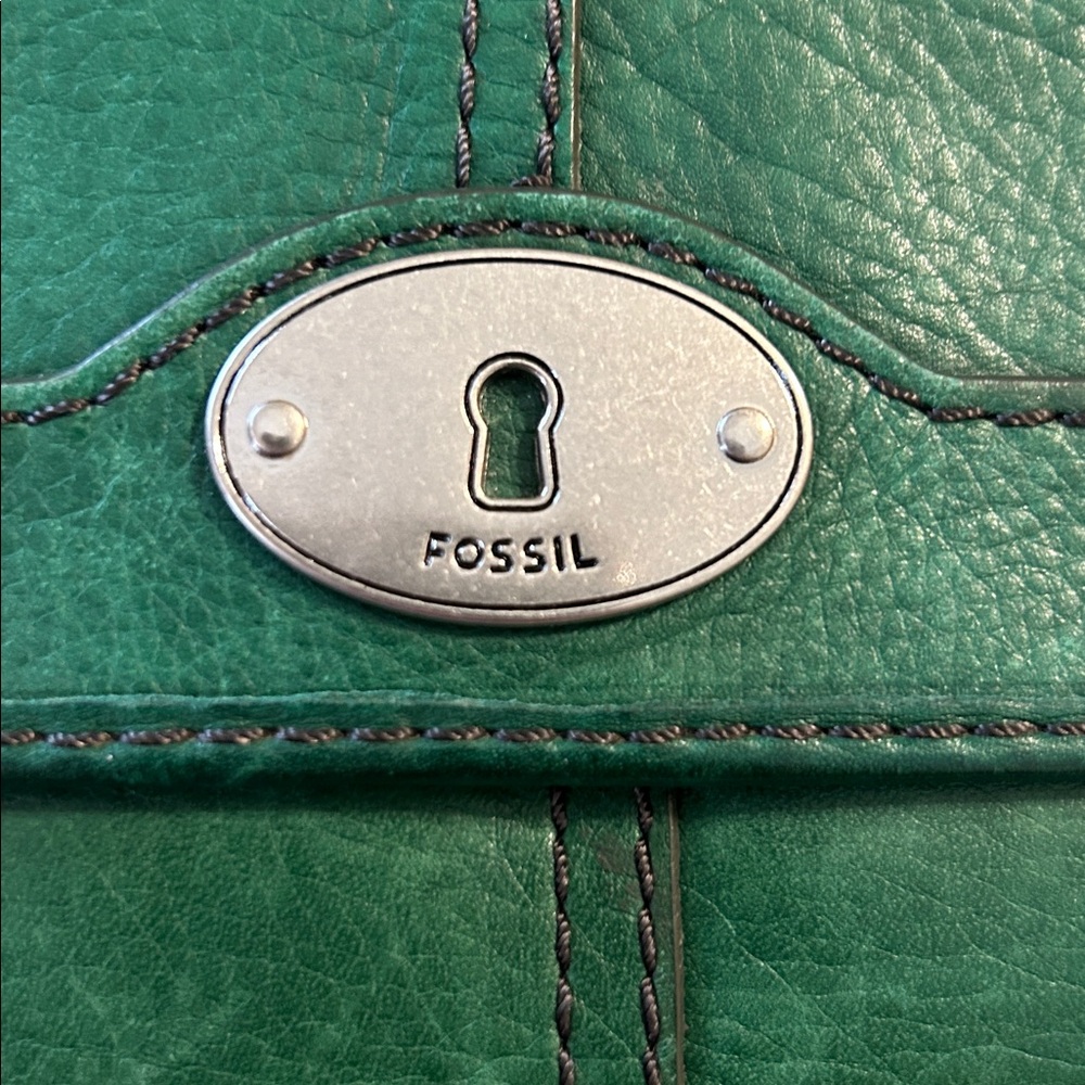 Fossil Green Leather Wallet Vguc Very Clean - image 2